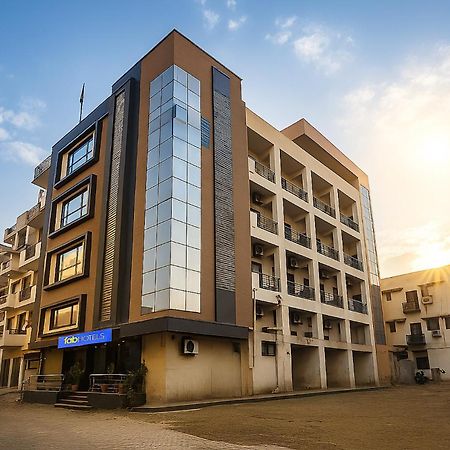 Fabhotel The Diamond Ghaziabad Dış mekan fotoğraf