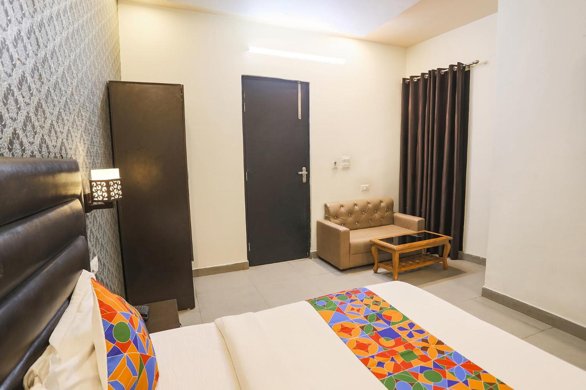 Fabhotel The Diamond Ghaziabad Dış mekan fotoğraf