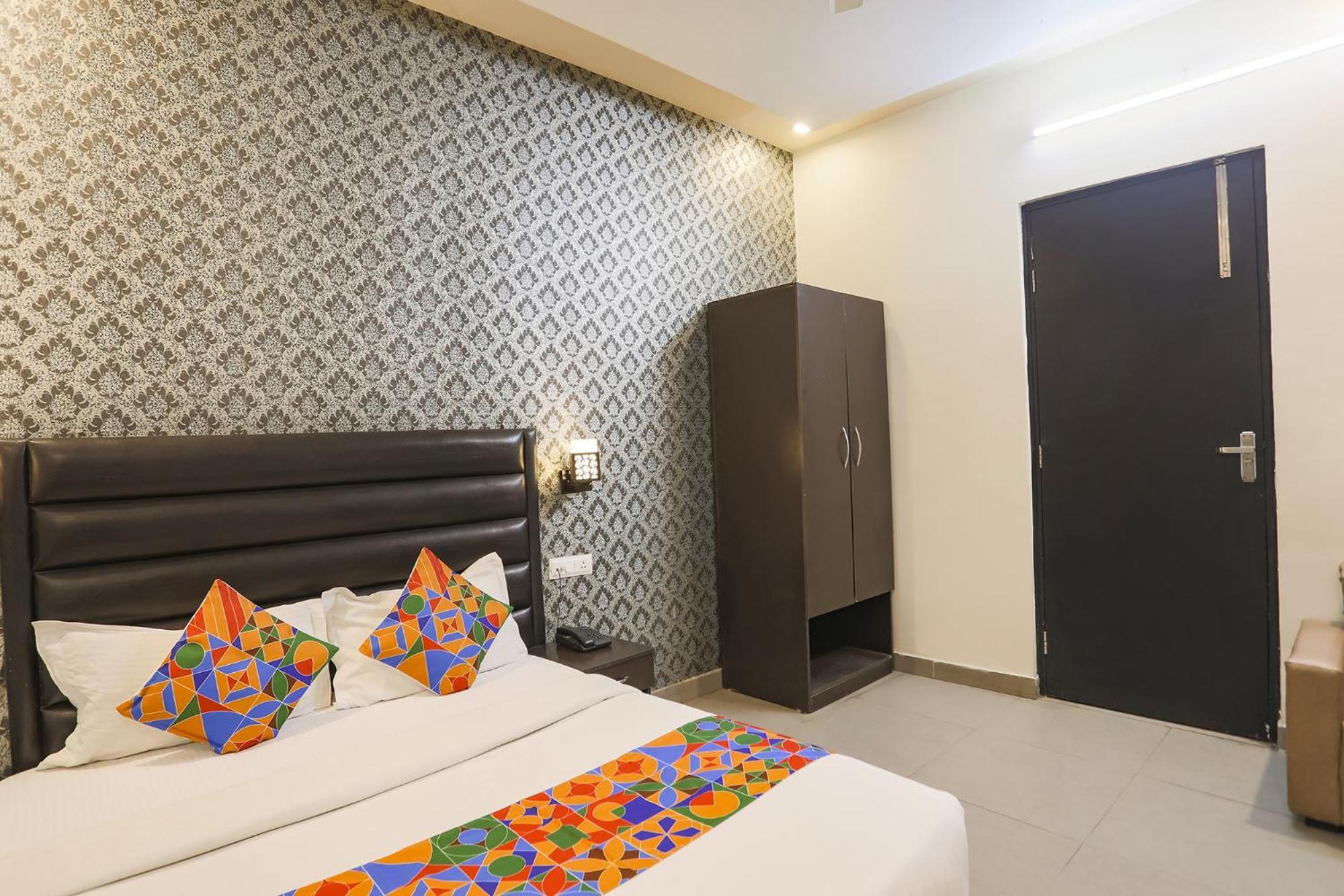 Fabhotel The Diamond Ghaziabad Dış mekan fotoğraf