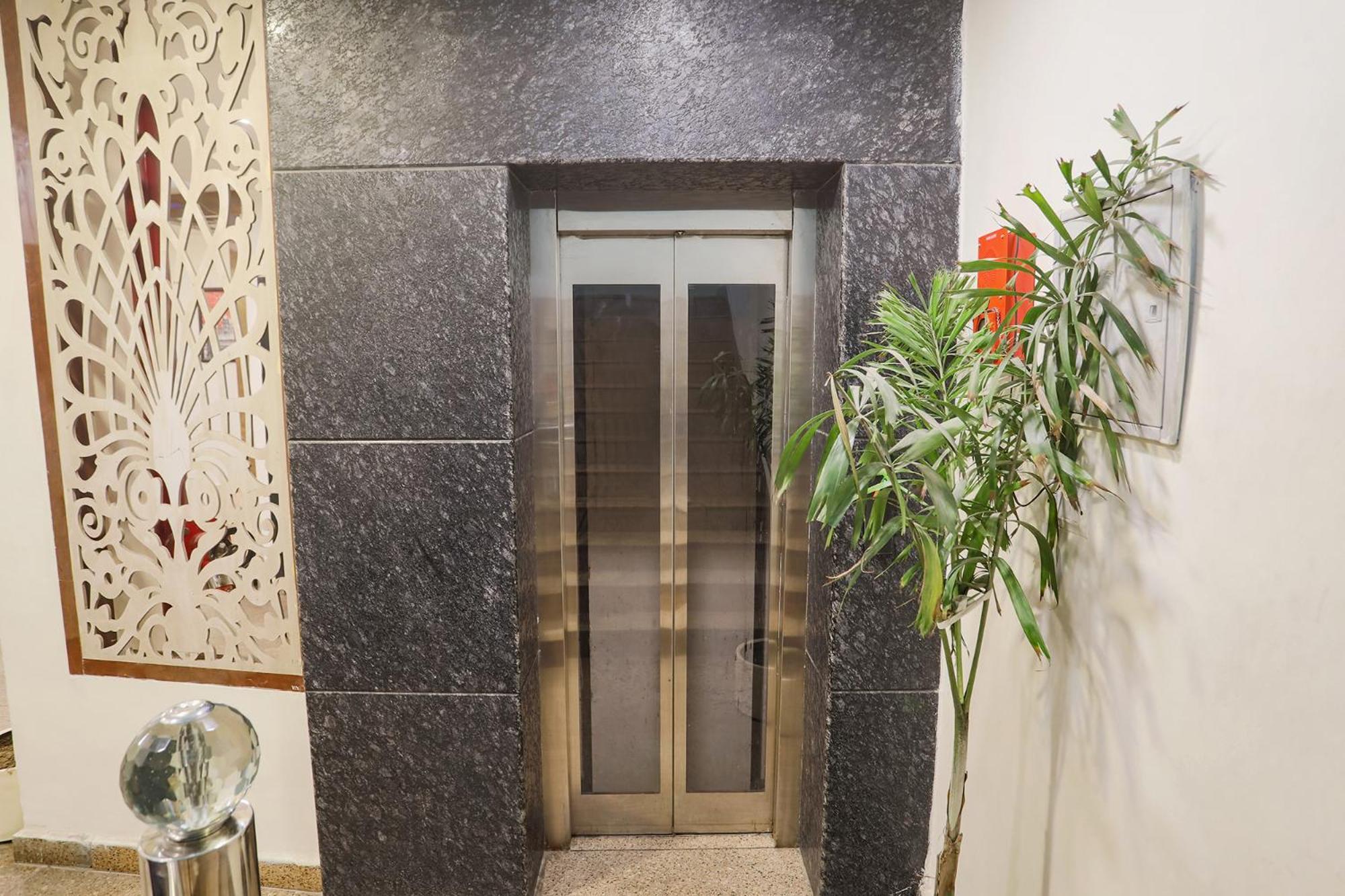 Fabhotel The Diamond Ghaziabad Dış mekan fotoğraf